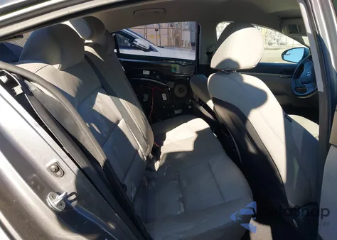 2017 Hyundai Elantra Se из США, поврежденный, VIN KMHD74LF6HU164535